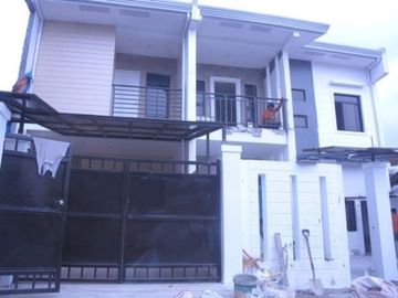 Modern House and Lot for Sale in Tandang Sora at 7.5M PH556