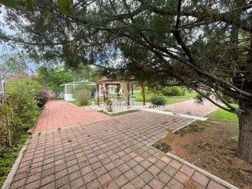CASA EN VENTA EN TEQUISQUIAPAN EN GRANJAS RESIDENCIALES CECI