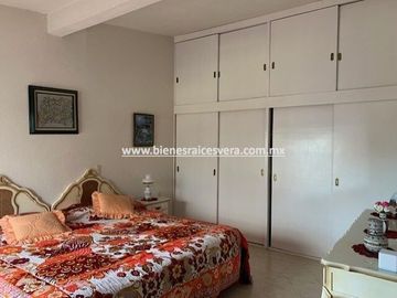 CASA EN VENTA EN TEQUISQUIAPAN EN GRANJAS RESIDENCIALES CECI
