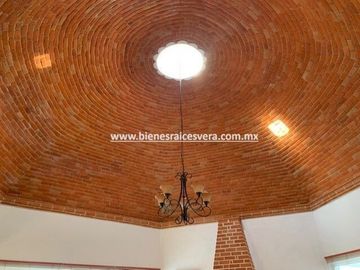 CASA EN VENTA EN TEQUISQUIAPAN EN GRANJAS RESIDENCIALES CECI