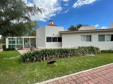 CASA EN VENTA EN TEQUISQUIAPAN EN GRANJAS RESIDENCIALES CECI