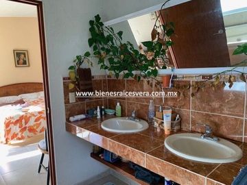 CASA EN VENTA EN TEQUISQUIAPAN EN GRANJAS RESIDENCIALES CECI