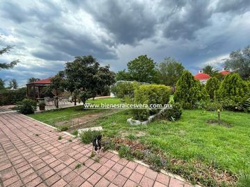 CASA EN VENTA EN TEQUISQUIAPAN EN GRANJAS RESIDENCIALES CECI