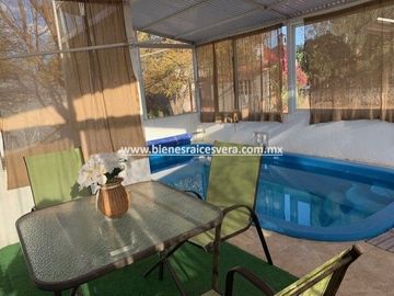 CASA EN VENTA EN TEQUISQUIAPAN EN GRANJAS RESIDENCIALES CECI