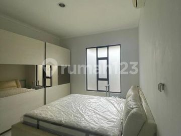 Dijual Rumah Minimalis 2 Lantai di BSD City The Icon