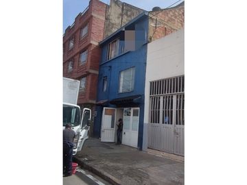 VENDO CASA EN SAN FERNANDO RENTANDO