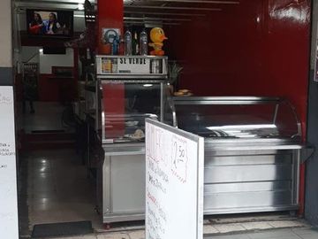 VENTA DE EDIFICIO RENTERO EN EL CENTRO DE GUAYAQUIL