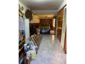 Chalet 4 ambientes con quincho