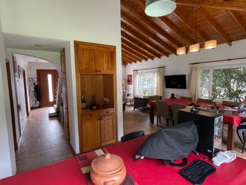 VENTA CASA DE 4 AMB BARRANCAS DE IRAOLA