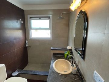 VENTA CASA DE 4 AMB BARRANCAS DE IRAOLA