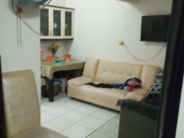 Rumah di kemanggisan dijual