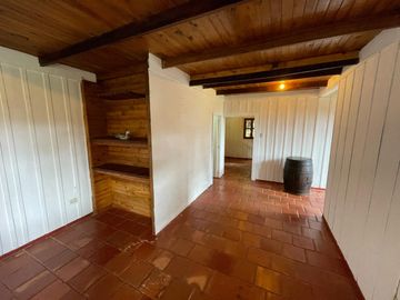 casa campestre en arriendo/venta en dapa parcelación hacienda los morales. Cod V108312