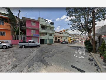 Casa en Venta en Valle Dorado (San Rafael Chamapa VI)