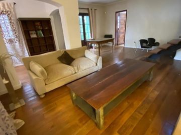Casa 5 amb. reciclada en V. Lopez