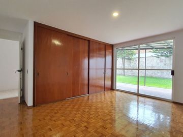 VENTA casa de un nivel en lujoso fraccionamiento
