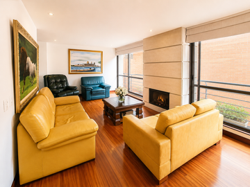 casa en venta en bosque de pinos-usaquén. Cod V121133109