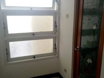Rumah Minimalis medokan ayu Hadap Timur umsse