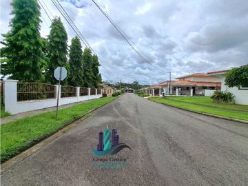 VENDO CASA RESIDENCIAL EN COQUITO HILLS