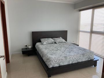 VENTA DE SUITE EN RIVERFRONT - PUERTO SANTA ANA