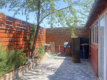 Casa en Venta en Camino al volcán 05879