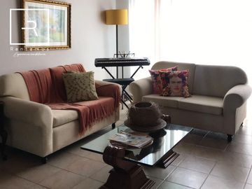 casa en venta en loma del escobero. Cod V10830