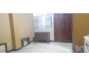 VENDO departamento amplio centro-sur Guayaquil