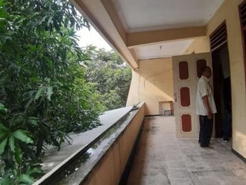 Rumah Dukuh Kupang Barat Bebas banjir, bisa untuk rumah kost