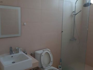 Rumah Greenhill Citraland utara cluster terdepan Listrik 3500 watt (token)