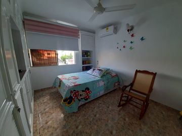 CASA EN VENTA BARRIO LA CASTELLANA |960