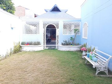 CASA EN VENTA BARRIO LA CASTELLANA |960