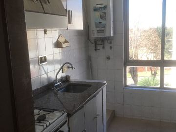 Departamento en venta en Ezpeleta Oeste