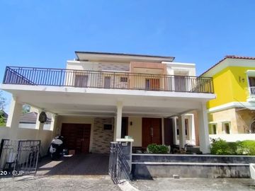 Rumah dalam perumahan Cassagrande Sleman