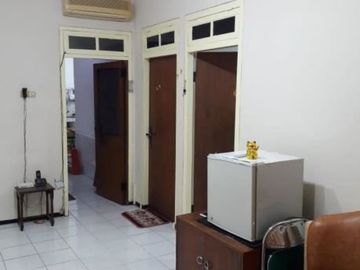 Rumah Babatan Pantai Hadap Selatan
