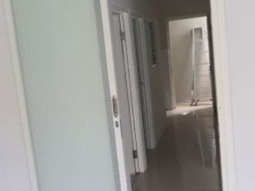 MODERN Minimalis Rumah Daerah Lidah Kulon