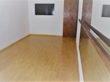Excelente Chalet a nuevo - 5 ambientes - Nuevo Valor!