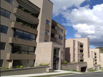 apartamento en arriendo en la argentina. Cod A400457