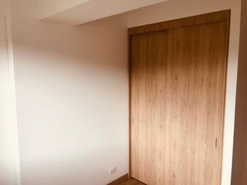 apartamento en arriendo en la argentina. Cod A400457