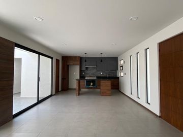 VENTA DE CASA  EN CIMERA