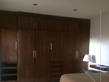 CASA EN VENTA EN FRACC. PORTA ALTA, TEPIC (FC)
