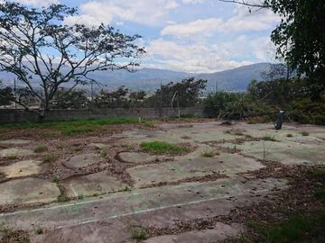 Venta espectacular terreno de 5.325m2, Vista, Ideal para constructores, Nayón