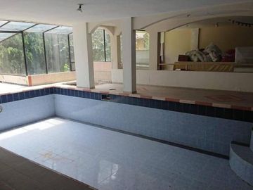 Venta espectacular terreno de 5.325m2, Vista, Ideal para constructores, Nayón