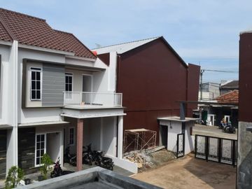 perumahan 2 lantai bebas polusi dan banjir