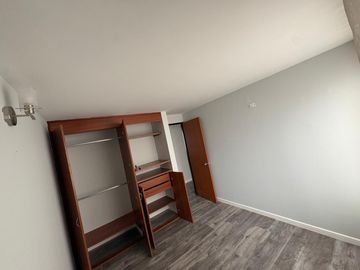 apartamento en arriendo en mazurén. Cod A218347
