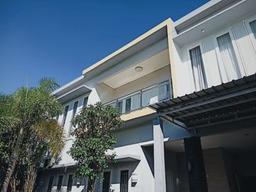 BUC RUMAH MEWAH DEKAT RENON DAN SANUR DI DENPASAR