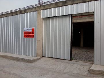 Cocheras ; Blamey Lafore 1338, San Rafael
