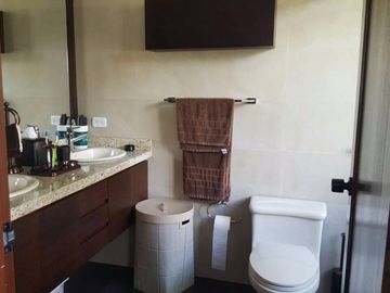Departamento de Venta en Gonzalez Suarez, Centro Norte de Quito