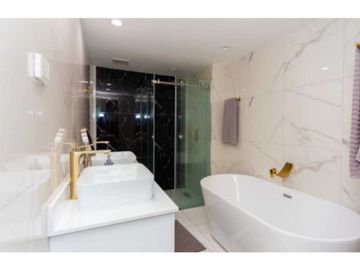VENDO CASA EN LA CHORRERA PUERTO CAIMITO VISTA MAR 3R