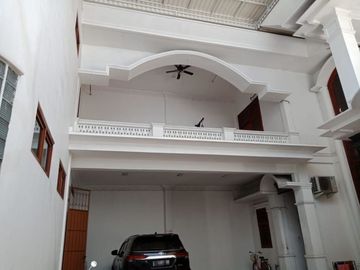 RUMAH SUPERRR MEWAH JL.BILITON-SURABAYA