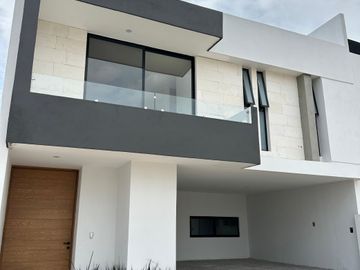 VENTA DE CASA EN SAN ANGEL V
