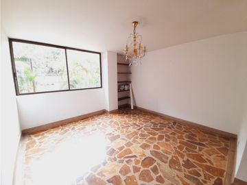 Apartamento para Arriendo en El Poblado Los Balsos
